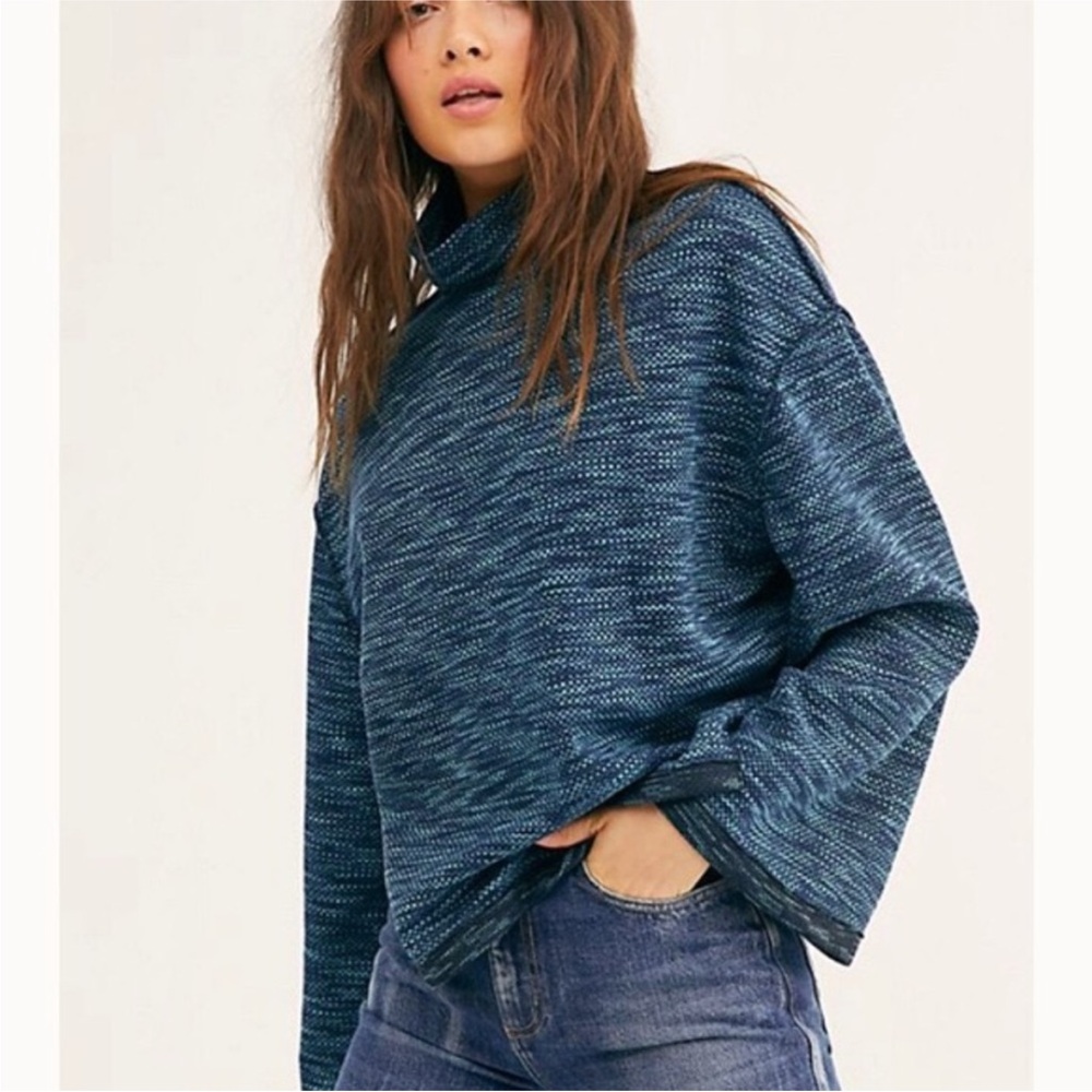 NWT Size S Sunny Days Turtleneck Sweater in Overboard Combo